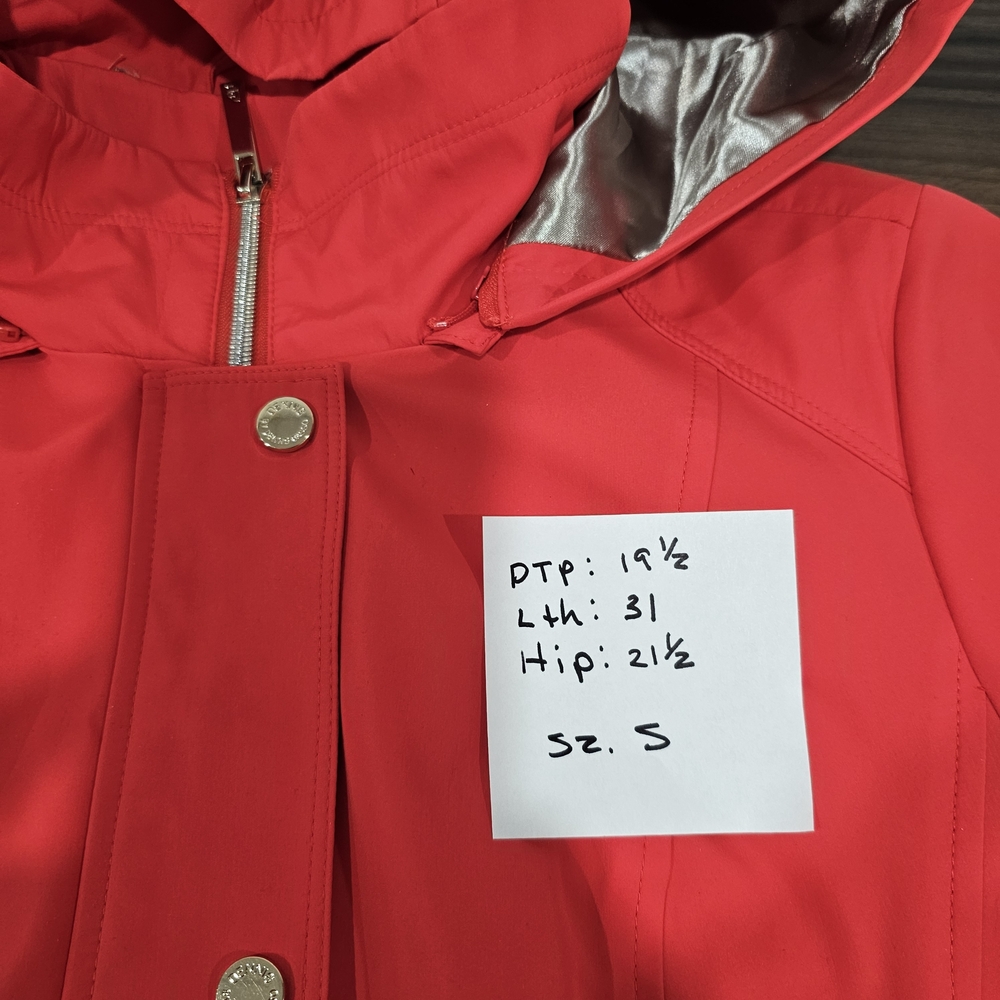 Dennis by Dennis Basso Red Hooded Rain Jacket Women's Size S Snap Zip Lightweigh - Picture 14 of 16